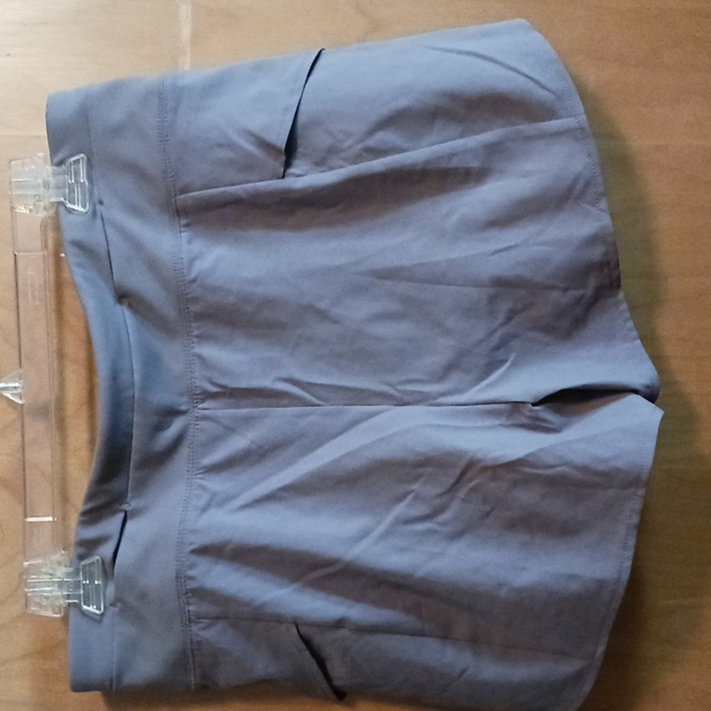 Calia Shorts - Picture 2 of 8